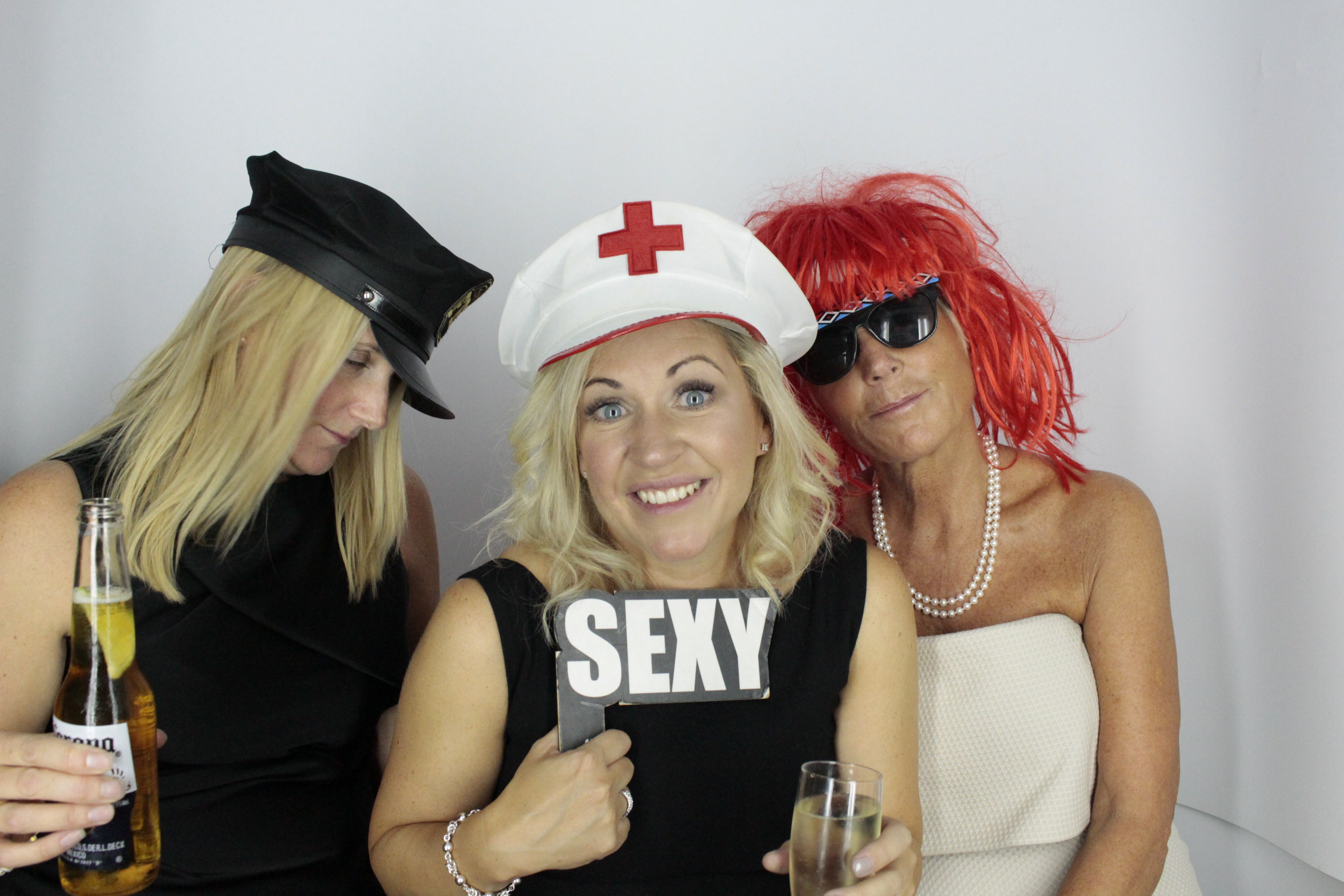 Nicola's 40th Birthday  | View more photos from the event at gallery.myphotoboothexperience.co.uk/u/MyPhotoBoothExperienceLtd/Nicolas-40th-Birthday